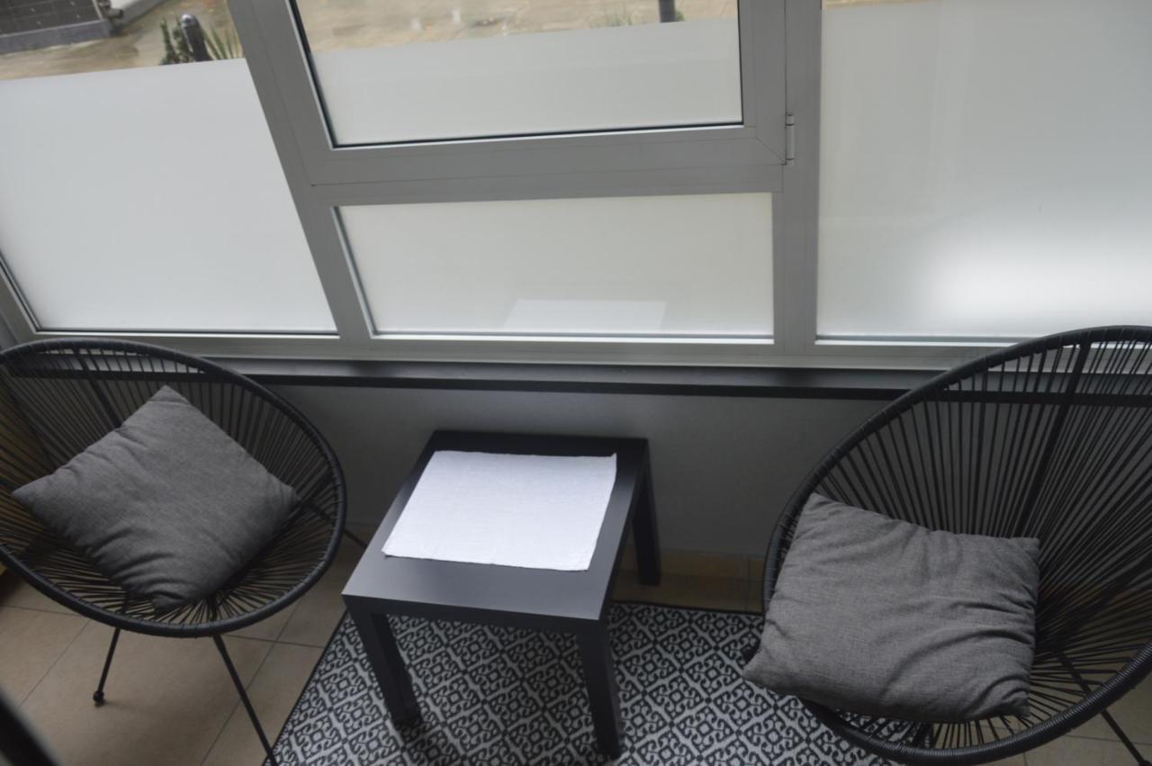 Teodora Lux Apartman Free Privat Parking Apartment Нови Сад Екстериор снимка